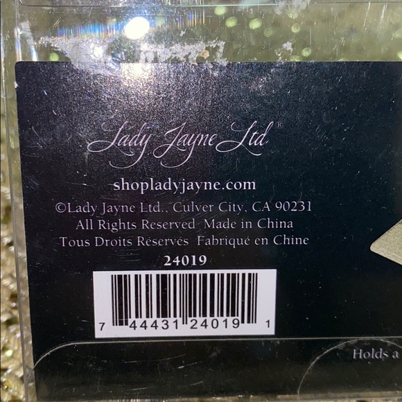 Lady Jayne compact Mirror and Card Holder - Picture 8 of 15